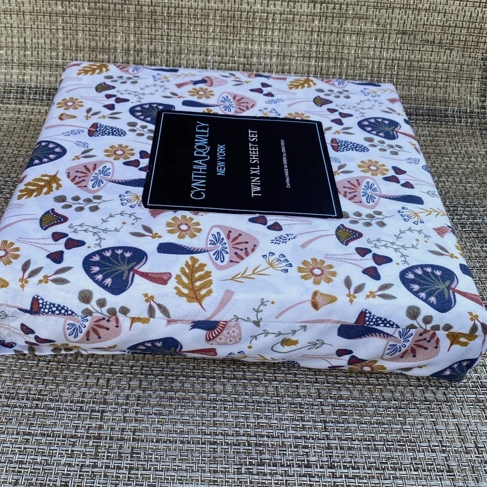 Cynthia Rowley Mushrooms Flowers Cottage Microfiber TWIN XL Sheet Set 3pc